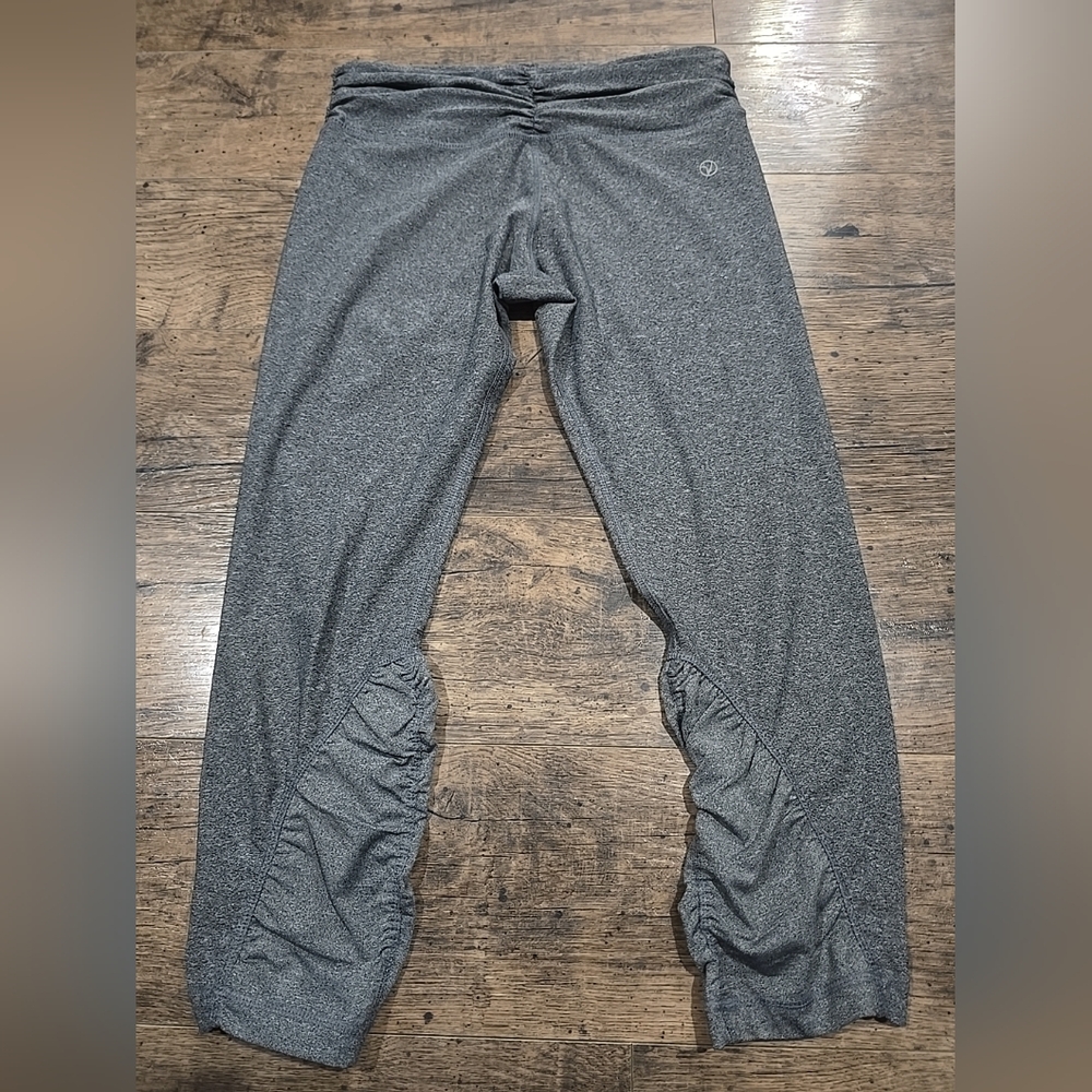 Vogo Athletica Womens leggings sz medium